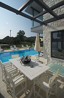 White Pearl Luxury Villas