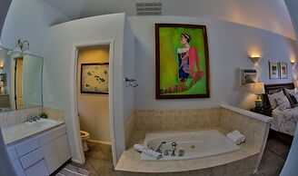 Kona Bay Hale by RedAwning