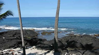 Kona Bay Hale by RedAwning