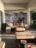 Kona Bay Hale by RedAwning