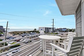 Sandpeddler Inn & Suites