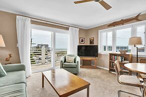 Sandpeddler Inn & Suites