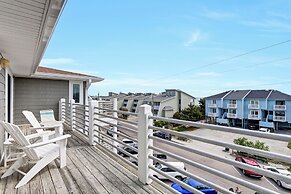 Sandpeddler Inn & Suites