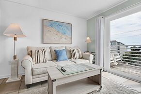 Sandpeddler Inn & Suites