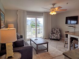 Sandpeddler Inn & Suites