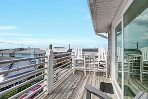 Sandpeddler Inn & Suites