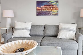 Sandpeddler Inn & Suites