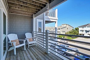 Sandpeddler Inn & Suites