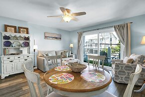 Sandpeddler Inn & Suites