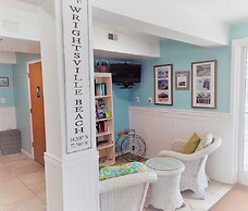 Sandpeddler Inn & Suites