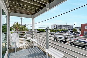 Sandpeddler Inn & Suites