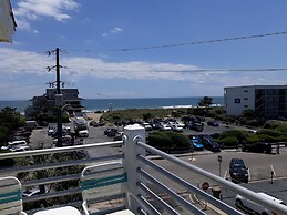 Sandpeddler Inn & Suites