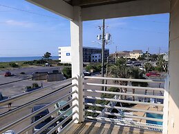 Sandpeddler Inn & Suites