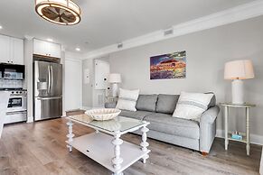 Sandpeddler Inn & Suites