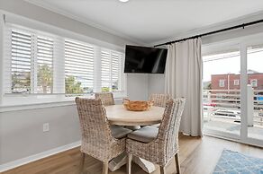 Sandpeddler Inn & Suites