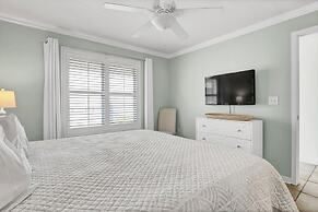 Sandpeddler Inn & Suites