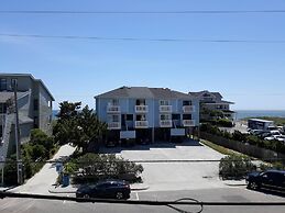 Sandpeddler Inn & Suites