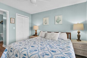 Sandpeddler Inn & Suites