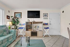 Sandpeddler Inn & Suites