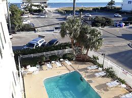 Sandpeddler Inn & Suites