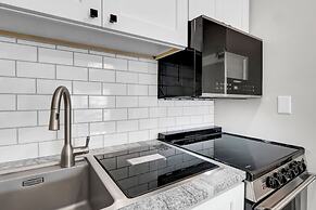 Sandpeddler Inn & Suites