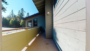 Rainbow S 4 3 Bedroom Condo by RedAwning