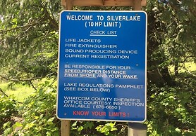 97mf - Lakeside - Dock - Bbq - Pets Ok - Sleeps 6 3 Bedroom Home by Re