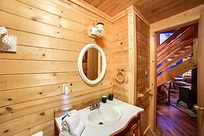 97mf - Lakeside - Dock - Bbq - Pets Ok - Sleeps 6 3 Bedroom Home by Re