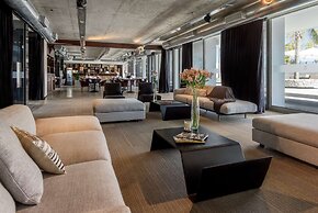 Dazzler by Wyndham Colonia