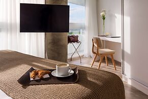 Dazzler by Wyndham Colonia