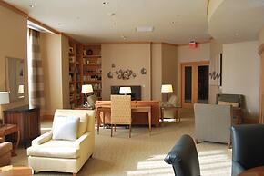 Charles River Executive Suites