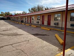 Carrizozo Inn