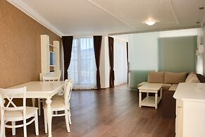 Golden Rainbow VIP Residence