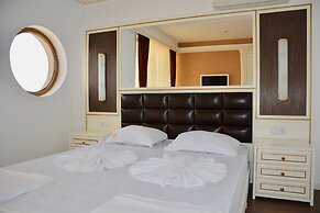 Golden Rainbow VIP Residence