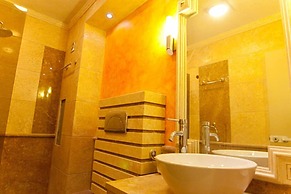 Golden Rainbow VIP Residence
