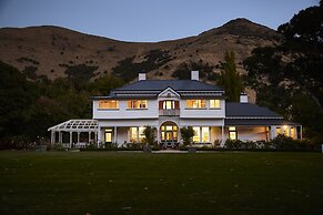 Kaituna Valley Homestead
