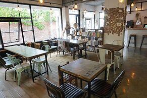 Grim Garden Guest House