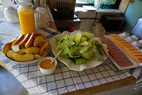 Grim Garden Guest House