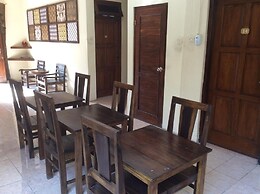 Larasati Guest House