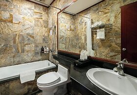 A25 Hotel - 221 Bach Mai
