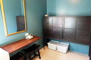 Hom hostel & cooking club