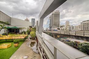 Hom hostel & cooking club