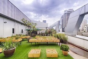 Hom hostel & cooking club