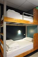 Hom hostel & cooking club