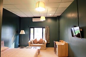 Hom hostel & cooking club