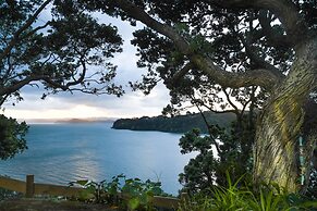 Auckland Clifftop