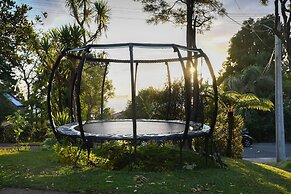 Auckland Clifftop