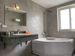 Chio Hotel and Apartment