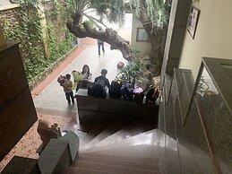 Chio Hotel and Apartment