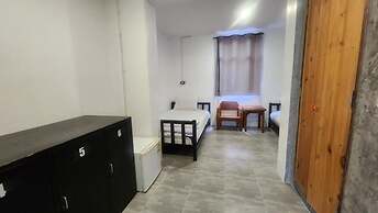 Us Hostel Samui
